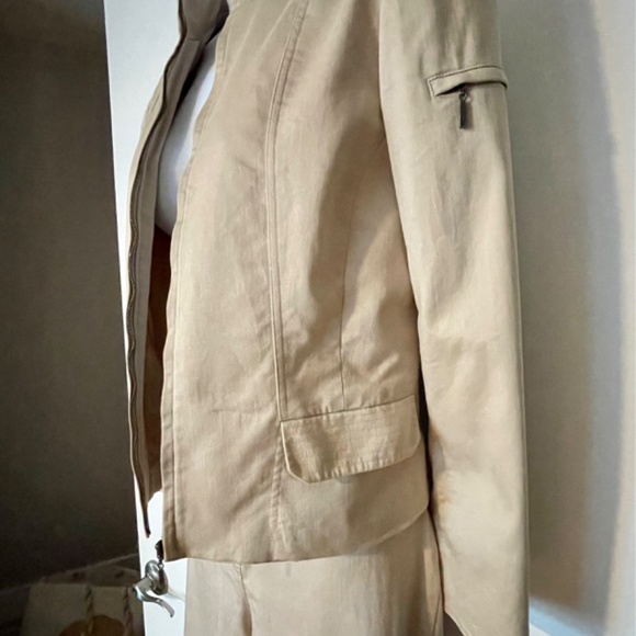 Dalia Jacket & Pant set - Sz 4 - Picture 4 of 8